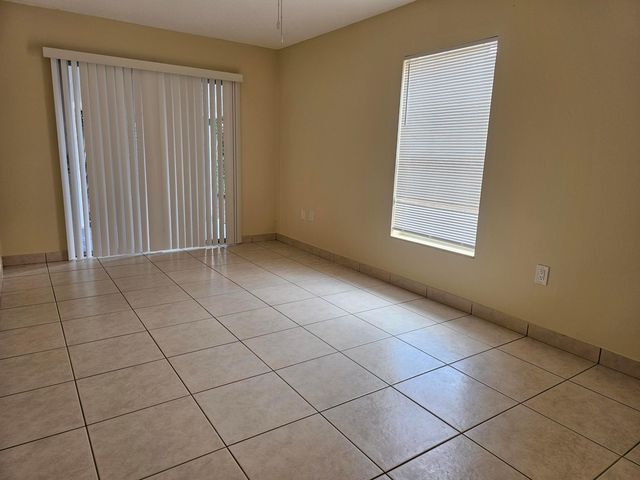 5836 S 37TH Court, Greenacres, FL 33463