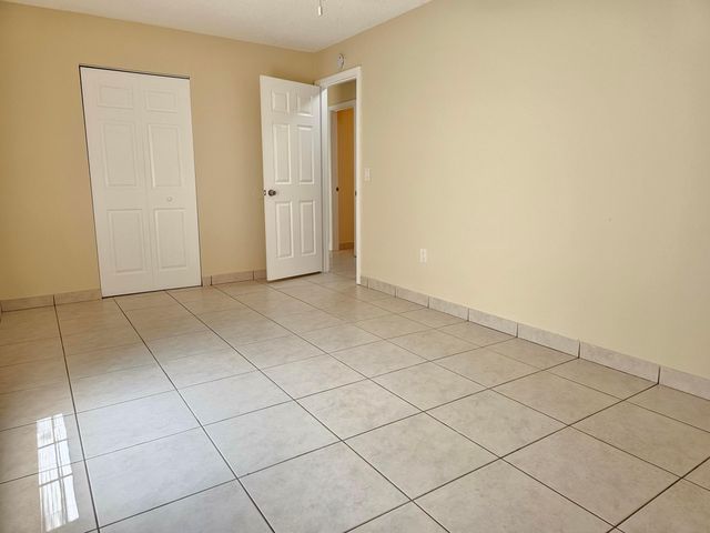 5836 S 37TH Court, Greenacres, FL 33463