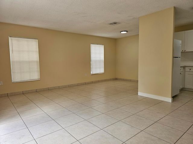 5836 S 37TH Court, Greenacres, FL 33463