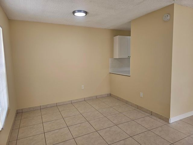 5836 S 37TH Court, Greenacres, FL 33463