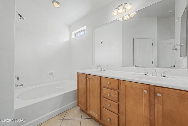 6862 W Copperwood Way, Tucson, AZ 85757
