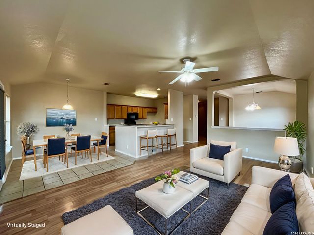 8907 Wolff Vista, Converse, TX 78109