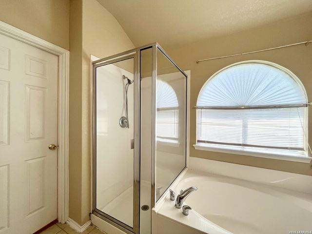 8907 Wolff Vista, Converse, TX 78109