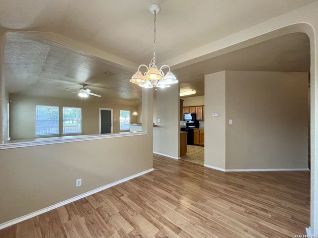 8907 Wolff Vista, Converse, TX 78109