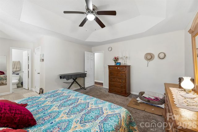 708 Peregrine Court, Gastonia, NC 28056