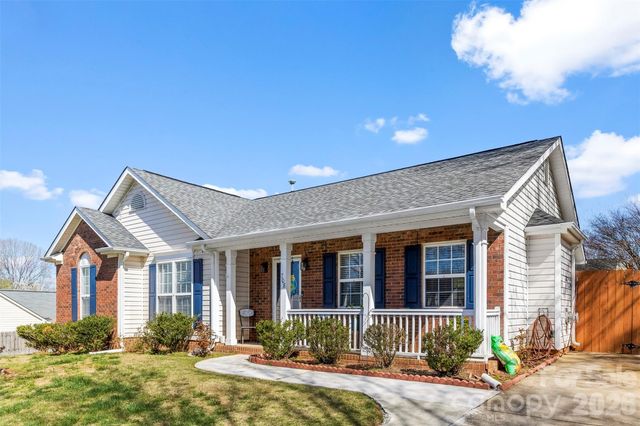 708 Peregrine Court, Gastonia, NC 28056