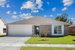 1316 West Amber Street, Gonzales, LA 70737