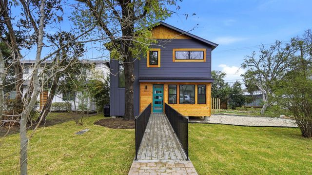 300 Lightsey RD 2, Austin, TX 78704