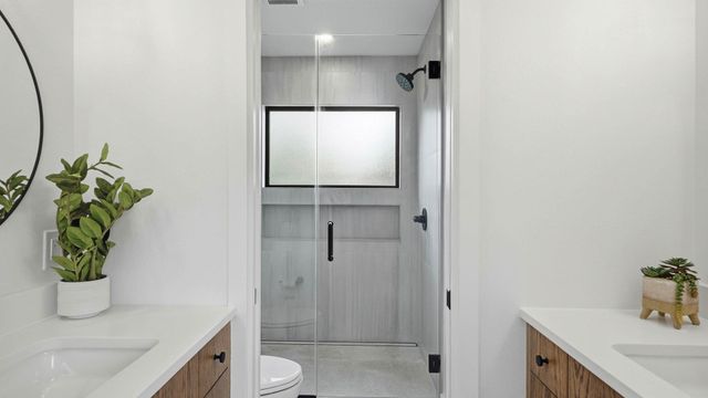 300 Lightsey RD 2, Austin, TX 78704