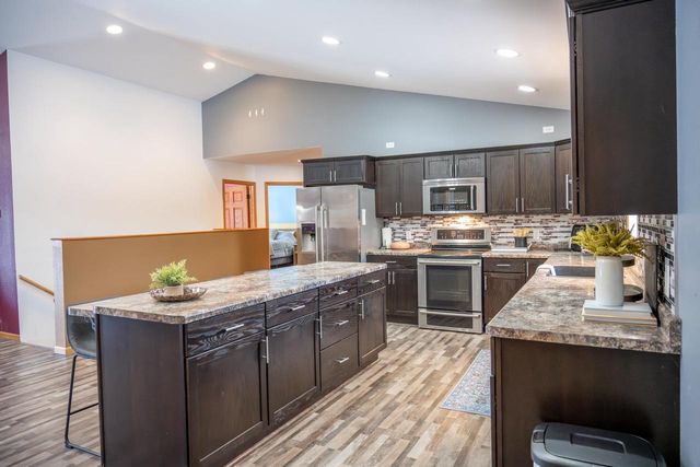 N8444 Highway 80, New Lisbon, WI 53950