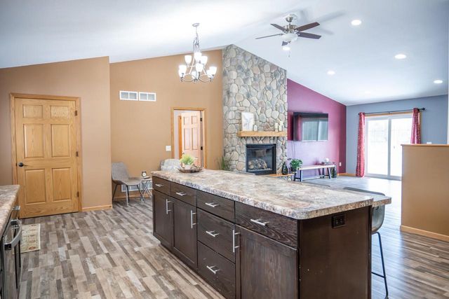 N8444 Highway 80, New Lisbon, WI 53950