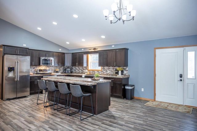 N8444 Highway 80, New Lisbon, WI 53950