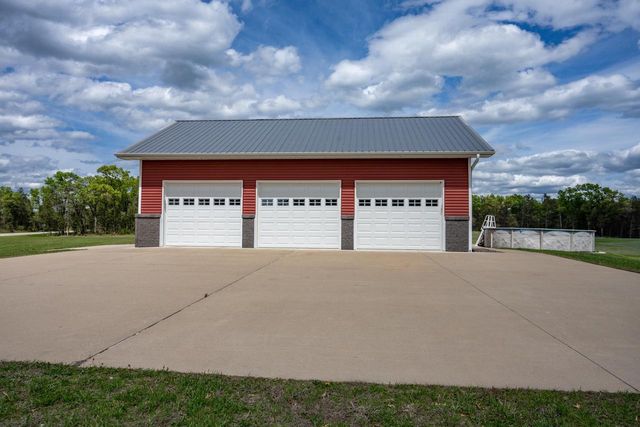 N8444 Highway 80, New Lisbon, WI 53950