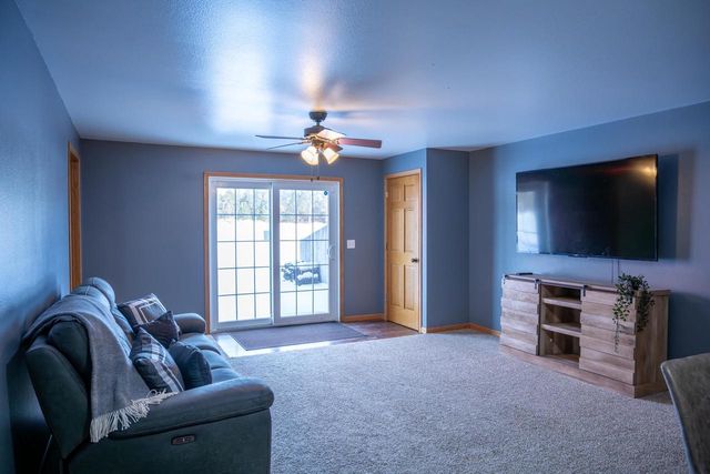 N8444 Highway 80, New Lisbon, WI 53950