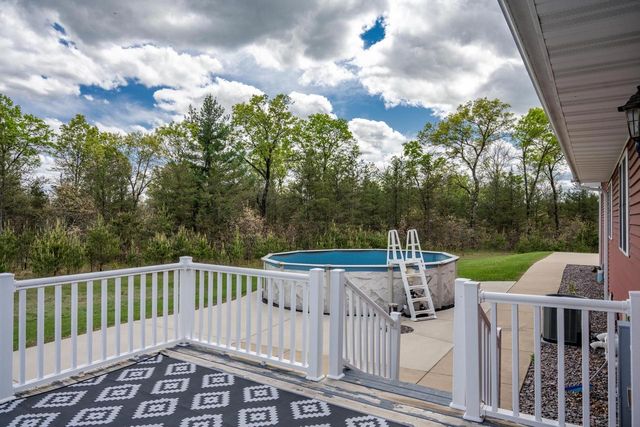 N8444 Highway 80, New Lisbon, WI 53950