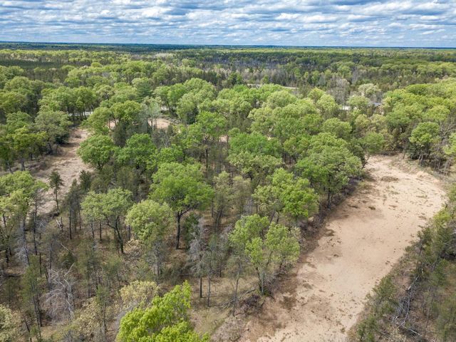 N8444 Highway 80, New Lisbon, WI 53950