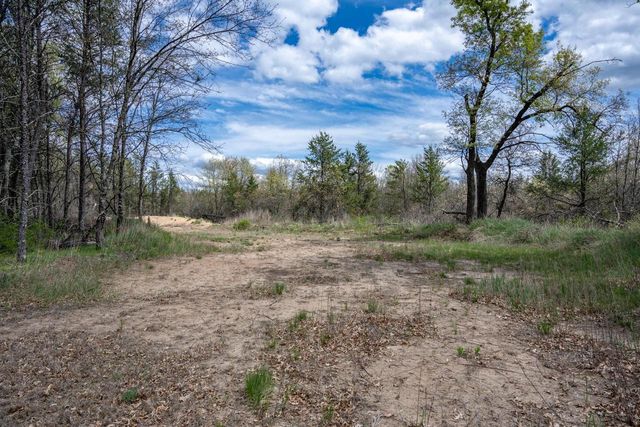 N8444 Highway 80, New Lisbon, WI 53950