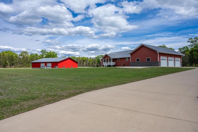N8444 Highway 80, New Lisbon, WI 53950