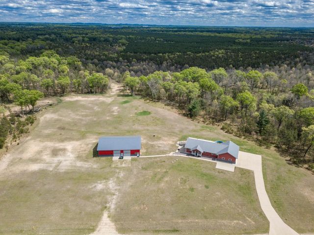 N8444 Highway 80, New Lisbon, WI 53950