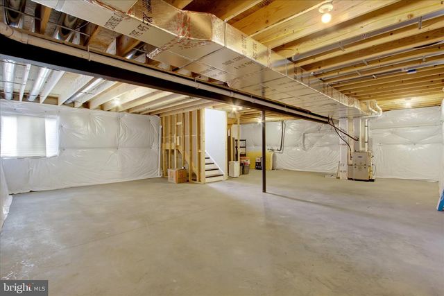 3828 COUNTRY DR, Dover, PA 17315