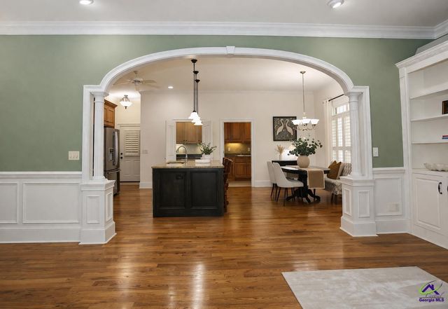 859 Tufthunter, Macon, GA 31210