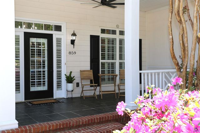 859 Tufthunter, Macon, GA 31210