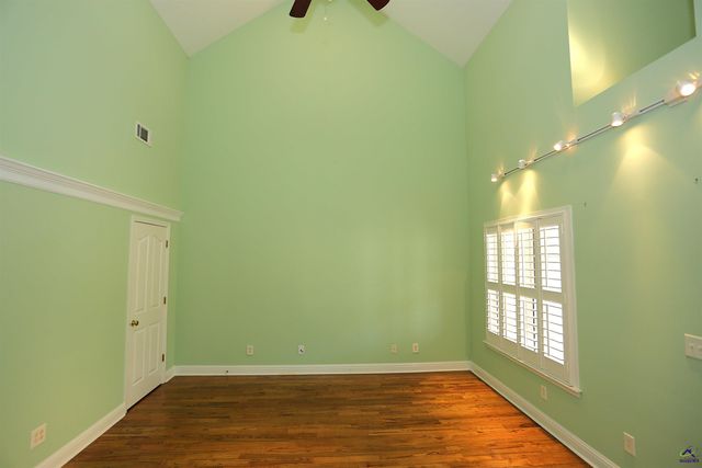 859 Tufthunter, Macon, GA 31210