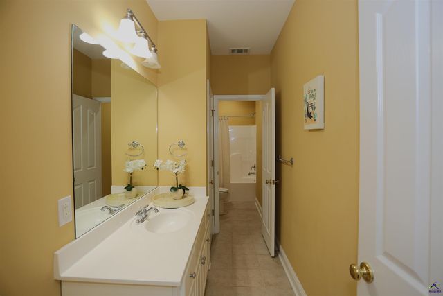 859 Tufthunter, Macon, GA 31210