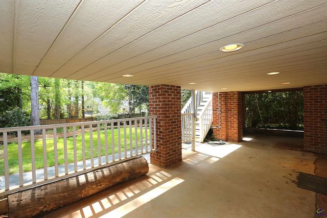 859 Tufthunter, Macon, GA 31210