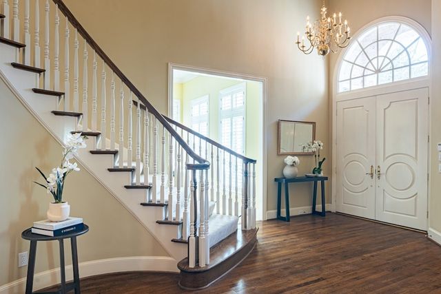 7708 Glenshannon Circle, Dallas, TX 75225