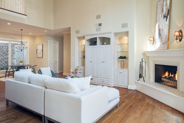 7708 Glenshannon Circle, Dallas, TX 75225