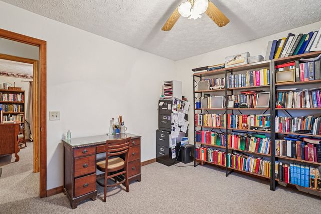 747 Lone Oak Dr, Pegram, TN 37143