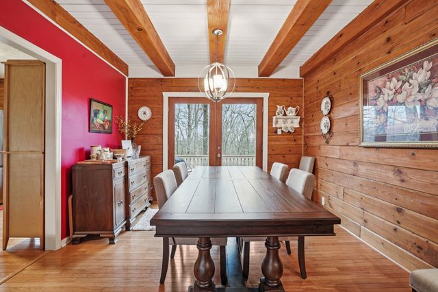 747 Lone Oak Dr, Pegram, TN 37143