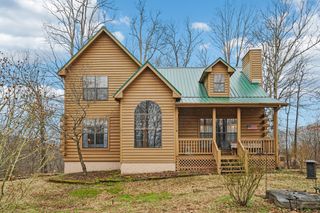 747 Lone Oak Dr, Pegram, TN 37143