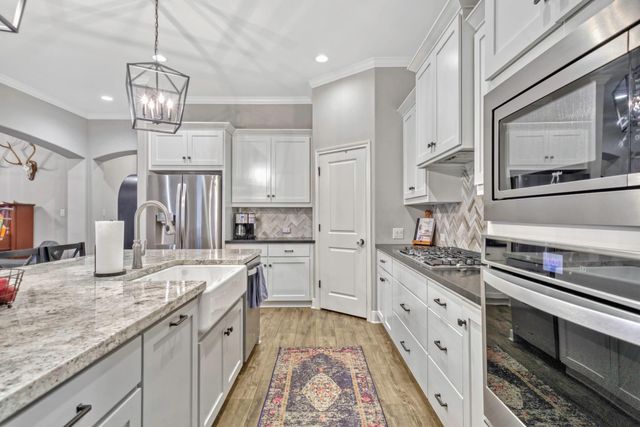 3509 Wildwood Court, Bryan, TX 77808