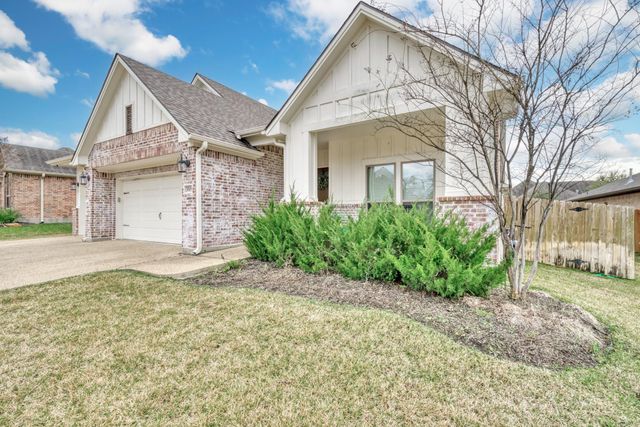 3509 Wildwood Court, Bryan, TX 77808