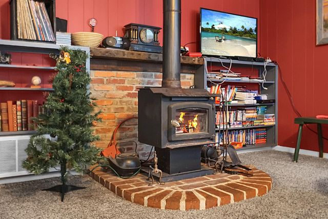 1256 Hillside Drive, Hanahan, SC 29410