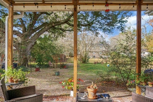 1256 Hillside Drive, Hanahan, SC 29410