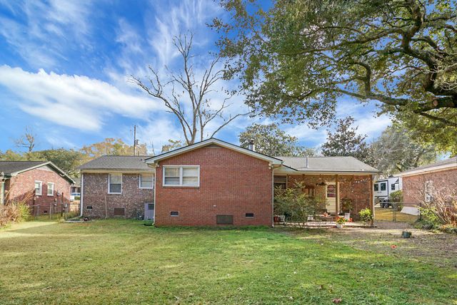 1256 Hillside Drive, Hanahan, SC 29410