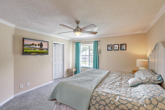 2318 N England Court, Charleston, SC 29414