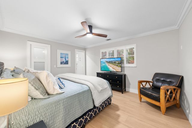 104 Elsa Road, Jupiter, FL 33477