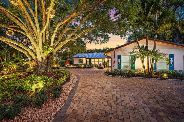 104 Elsa Road, Jupiter, FL 33477