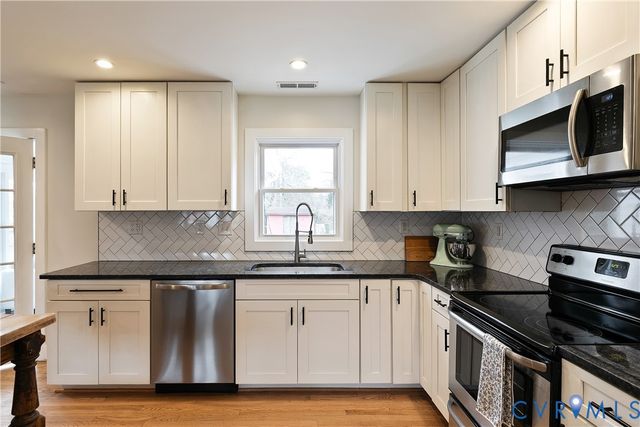 5922 Osoge Rd, Richmond, VA 23225