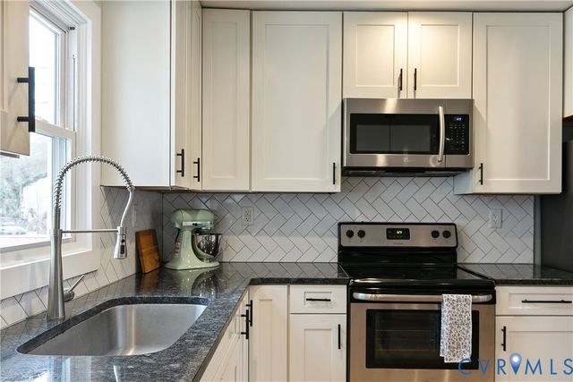 5922 Osoge Rd, Richmond, VA 23225