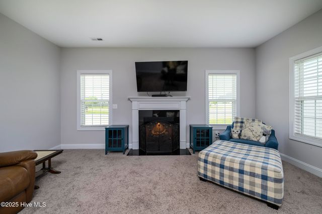 1001 Perch Place, New Bern, NC 28562