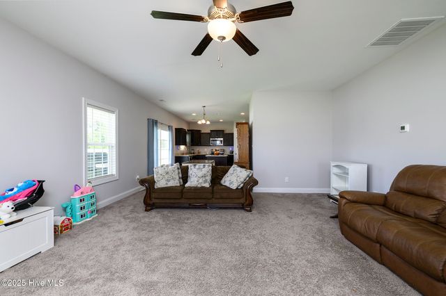 1001 Perch Place, New Bern, NC 28562