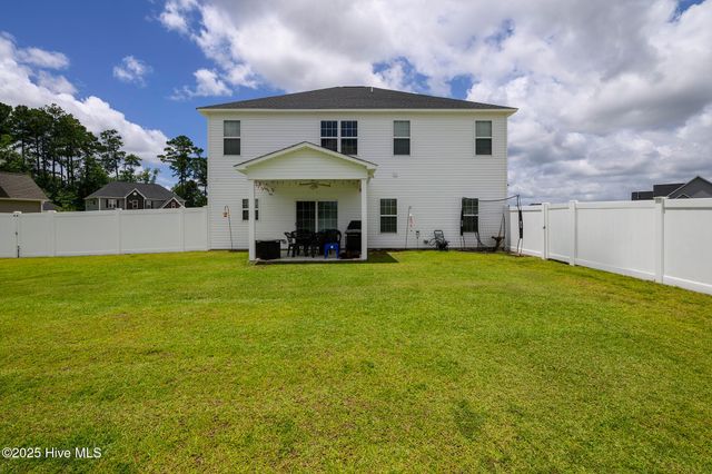 1001 Perch Place, New Bern, NC 28562