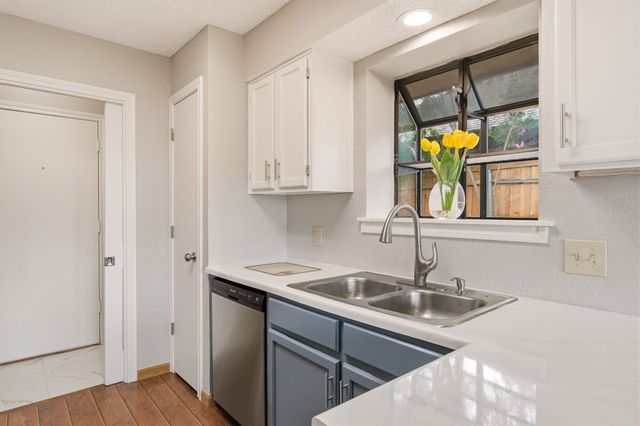 7520 Jamie Renee Lane, North Richland Hills, TX 76182