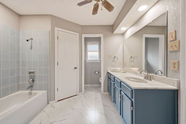 7520 Jamie Renee Lane, North Richland Hills, TX 76182