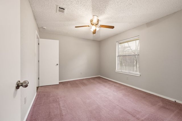 7520 Jamie Renee Lane, North Richland Hills, TX 76182